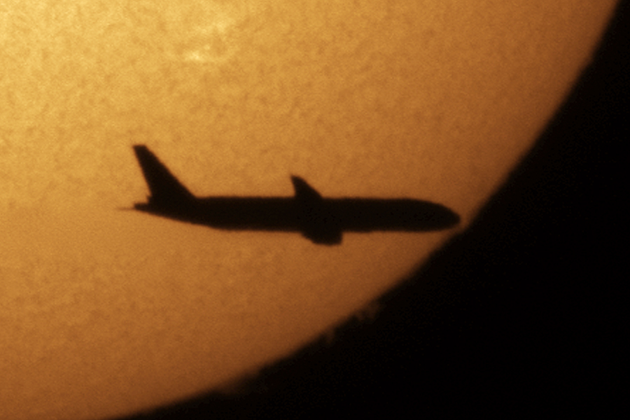 20150507太陽と飛行機