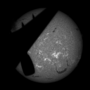20250728太陽を横切る飛行機