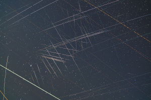 20251030Lemmon彗星（C/2025 A6）とスターリンクダンス by NK